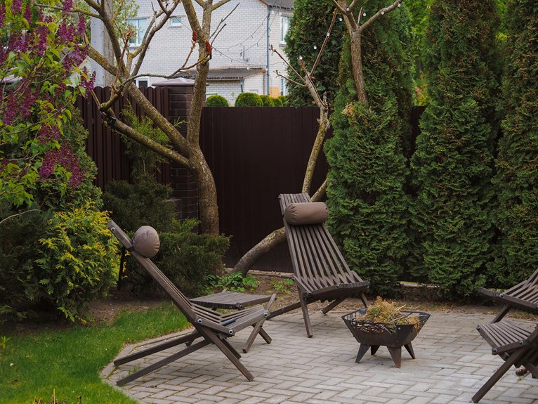 backyard decorating ideas list